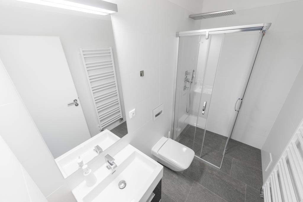 Theresian Apartment Ostruzna Exterior photo